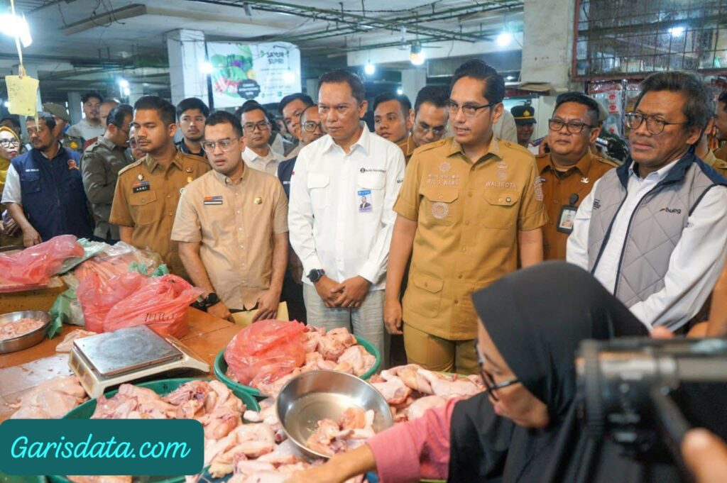 Wali Kota Medan Pastikan Harga Stabil dan Stok Pangan Aman